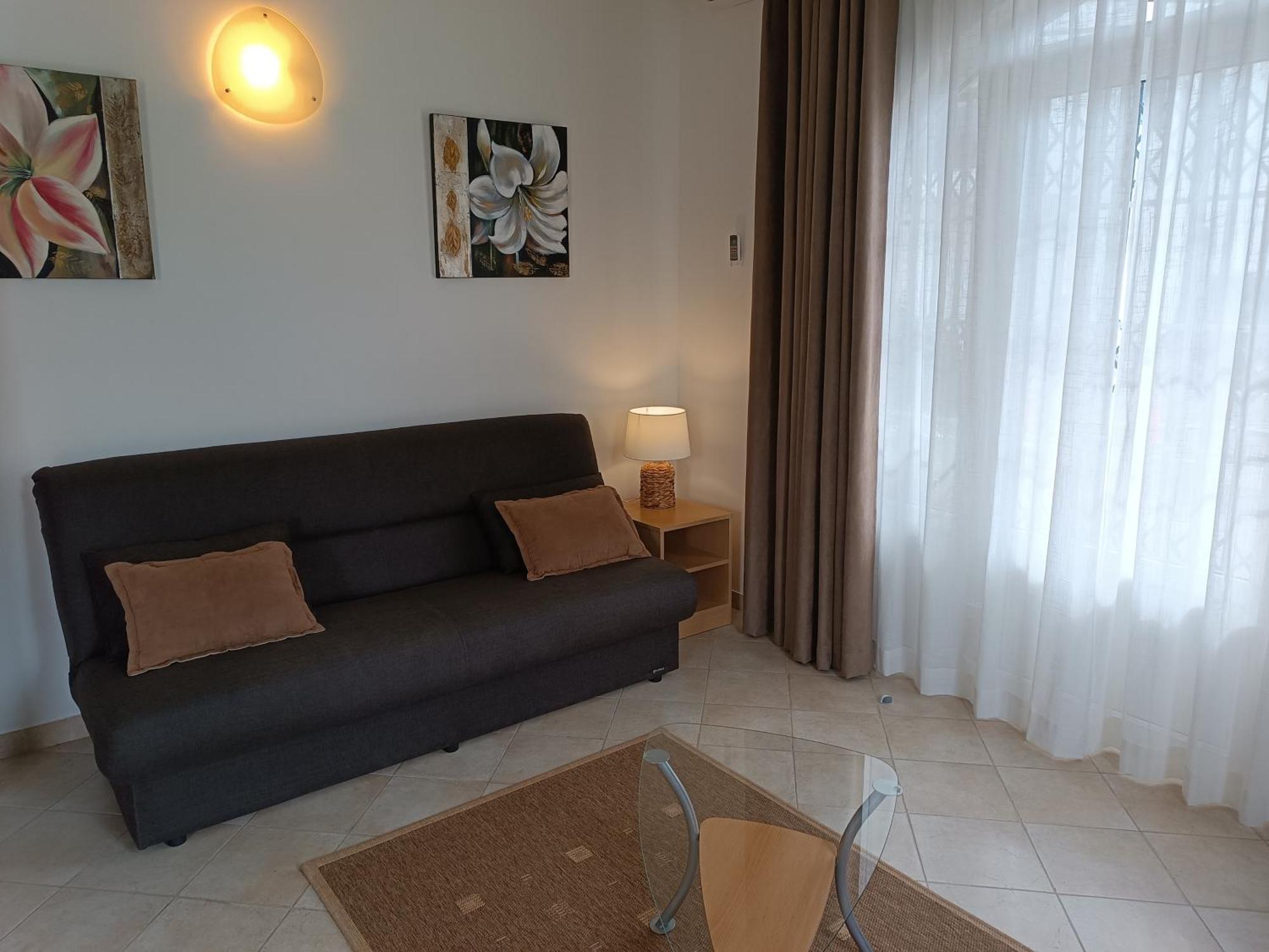 Apartments Lupus โวดีเซ ภายนอก รูปภาพ